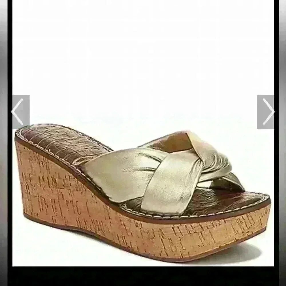 NWOB Sam Edelman Ramsey Gold Leather Wedge Sandal Size 7 1/2